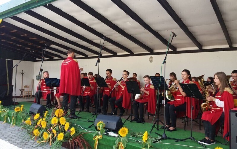 Zdjęcie 2: Na tańce i pieśni do Mzurek