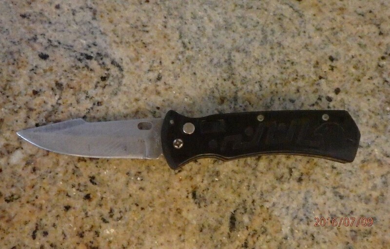 Zdjęcie 4: Strzelali do gołębia z pistoletu na kulki 