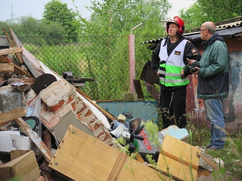 Zdjęcie 1: Wybuch gazu w Piotrkowie. Ranny 81-latek