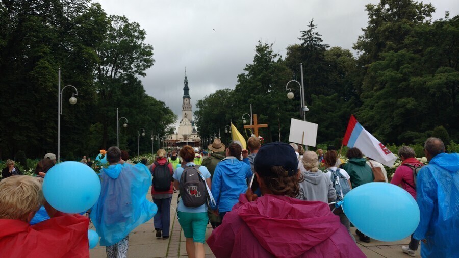 Zdjęcie 1: Dotarli na Jasną Górę 