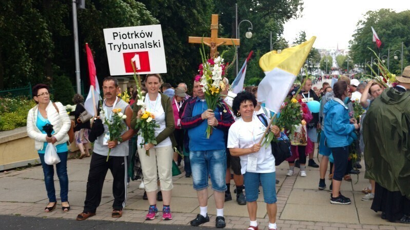 Zdjęcie 12: Dotarli na Jasną Górę 