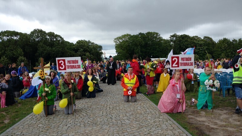 Zdjęcie 16: Dotarli na Jasną Górę 