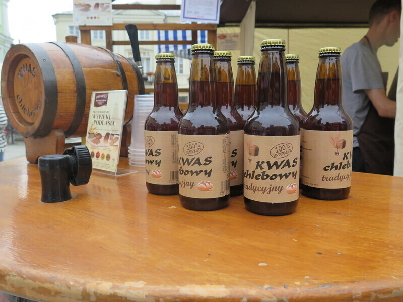 Zdjęcie 4: Okrasa gotował, piotrkowianie próbowali nalewek [FOTORELACJA]