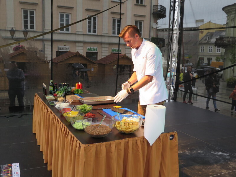 Zdjęcie 42: Okrasa gotował, piotrkowianie próbowali nalewek [FOTORELACJA]