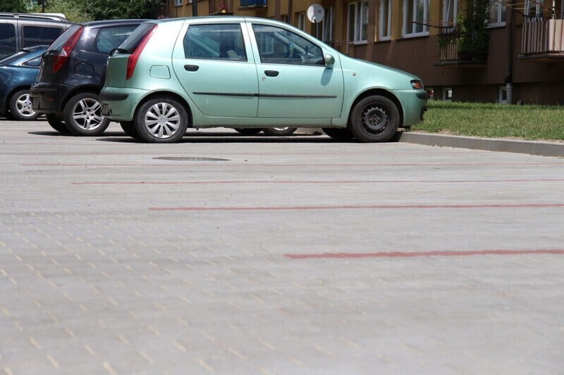 Zdjęcie 8: Osiedle w Woli Krzysztoporskiej jak nowe