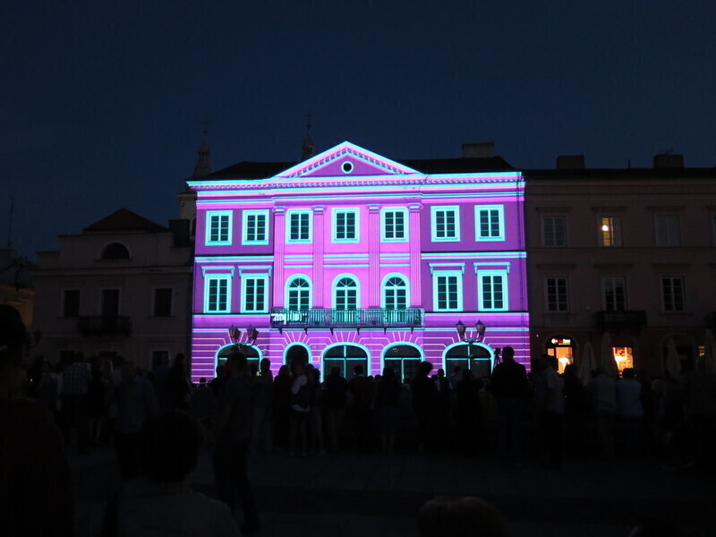 Zdjęcie 2: Niezwykłe widowisko w Rynku Trybunalskim