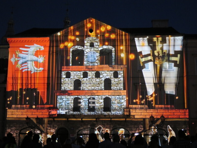 Zdjęcie 6: Niezwykłe widowisko w Rynku Trybunalskim