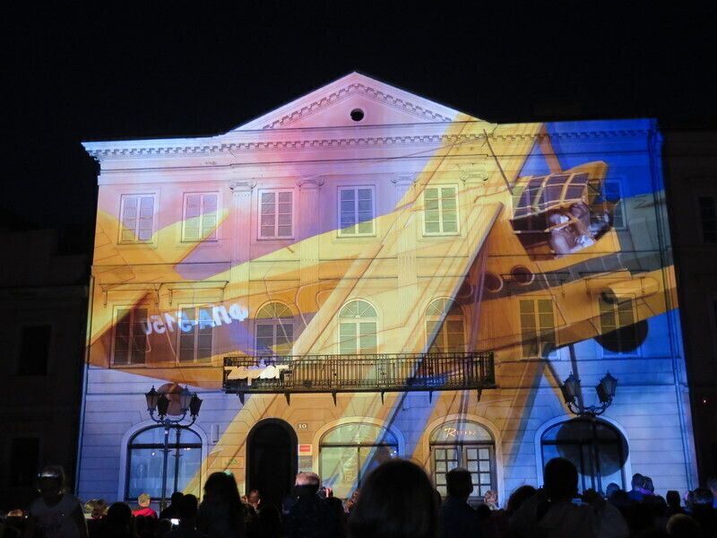 Zdjęcie 16: Niezwykłe widowisko w Rynku Trybunalskim