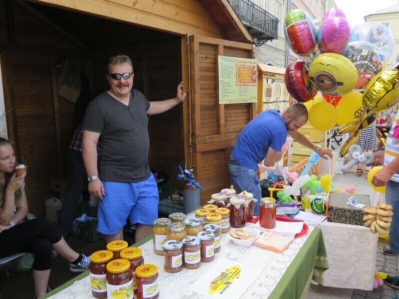 Zdjęcie 19: Bóg stworzył pszczołę