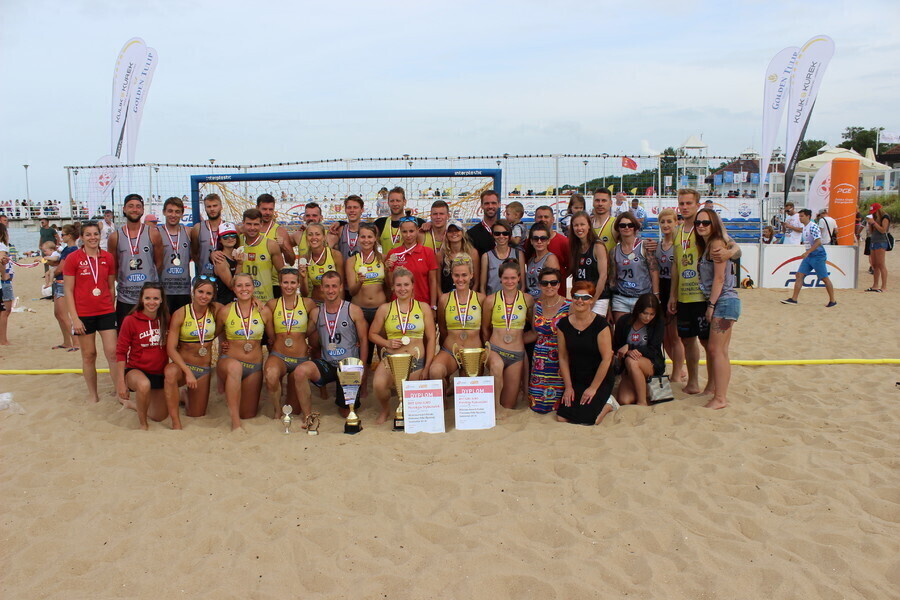 Plażowi szczypiorniści i szczypiornistki wicemistrzami kraju