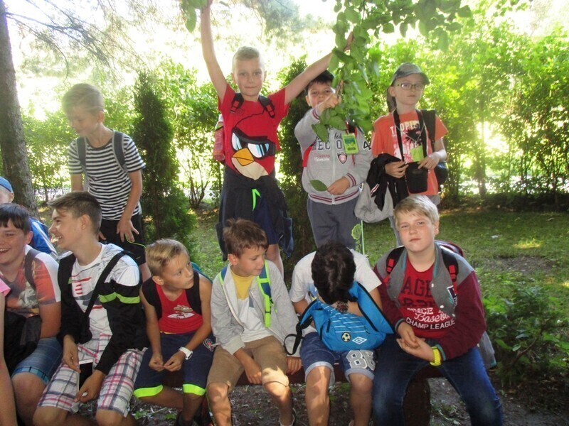 Zdjęcie 11: Dzieci z Piotrkowa w Jaskini Raj 