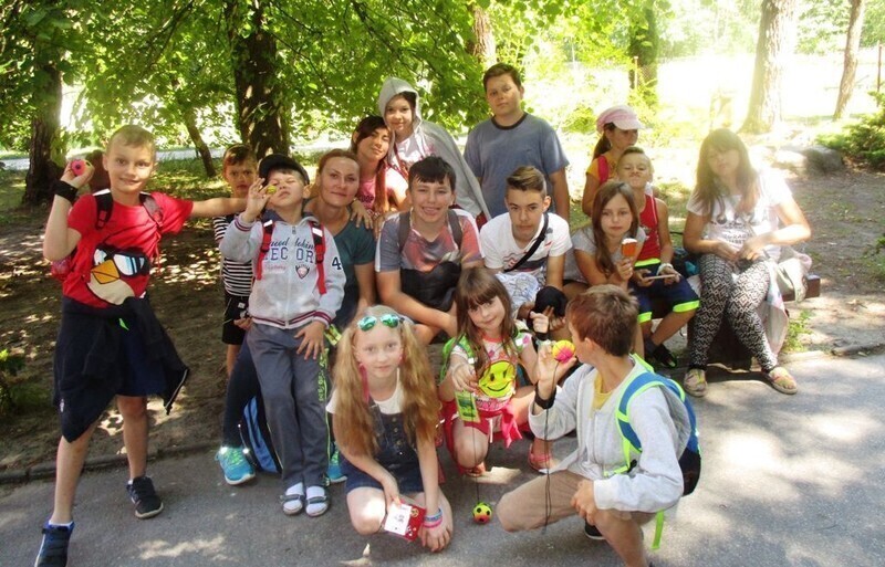 Zdjęcie 12: Dzieci z Piotrkowa w Jaskini Raj 