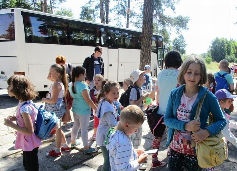 Zdjęcie 15: Dzieci z Piotrkowa w Jaskini Raj 