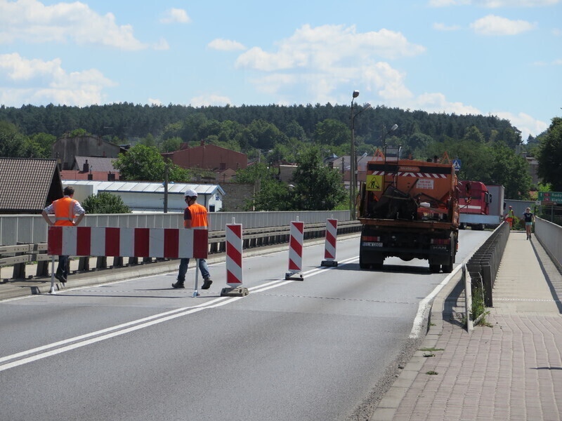 Zdjęcie 11: Utrudnienia na moście w Sulejowie 