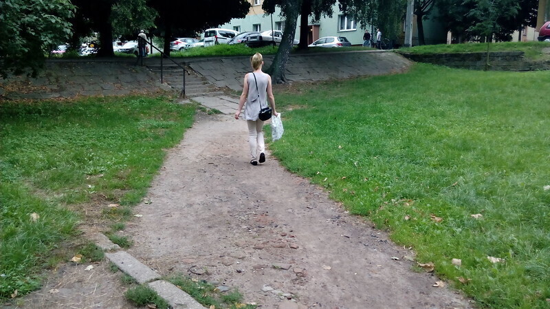 Zdjęcie 7: Remontują schody – wreszcie