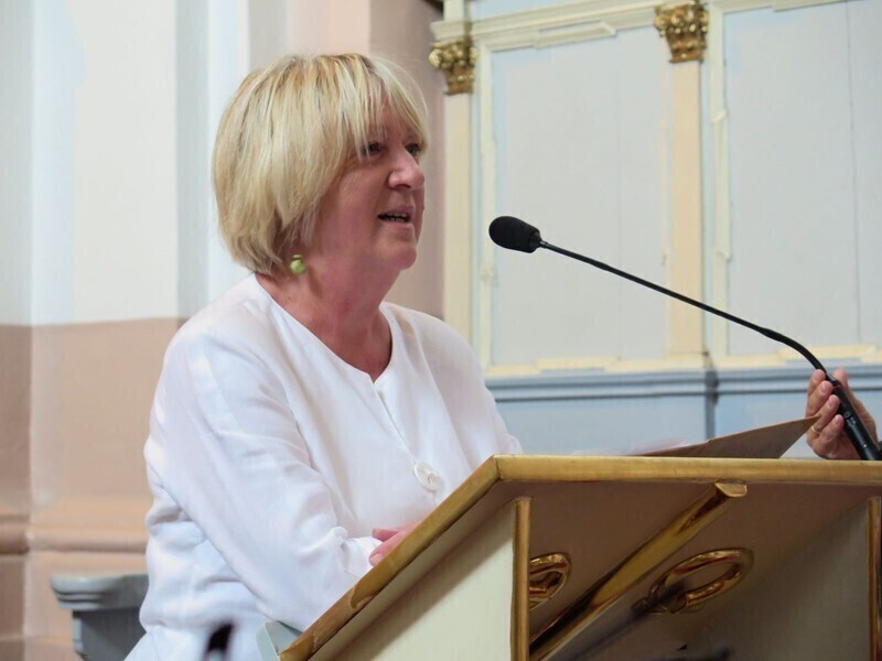 Zdjęcie 12: Wolbórz: Maciej Zakościelny w roli narratora 