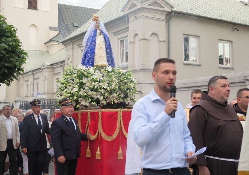 Zdjęcie 16: Pierwsza taka procesja w Piotrkowie