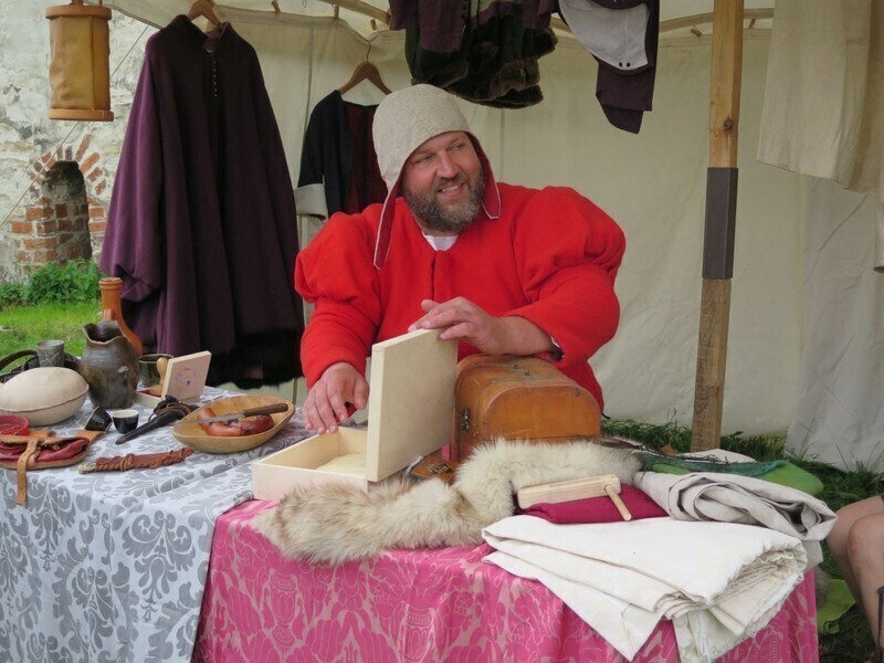 Zdjęcie 8: Średniowieczna biesiada w Sulejowie