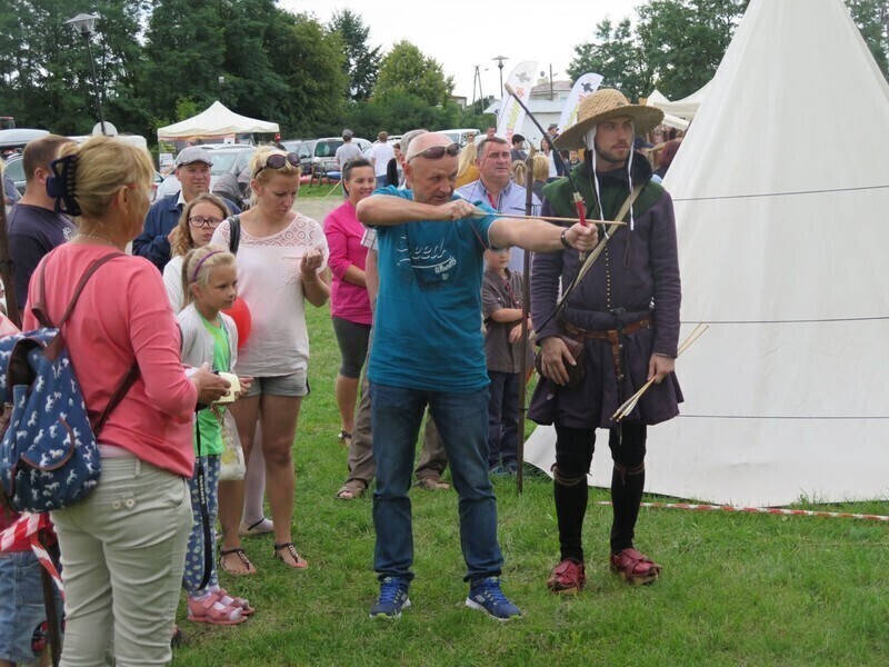 Zdjęcie 9: Średniowieczna biesiada w Sulejowie