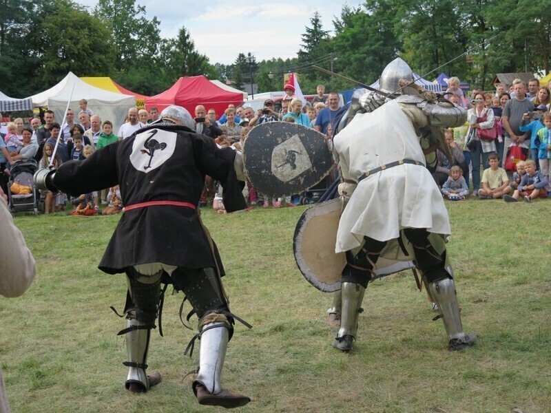 Zdjęcie 33: Średniowieczna biesiada w Sulejowie