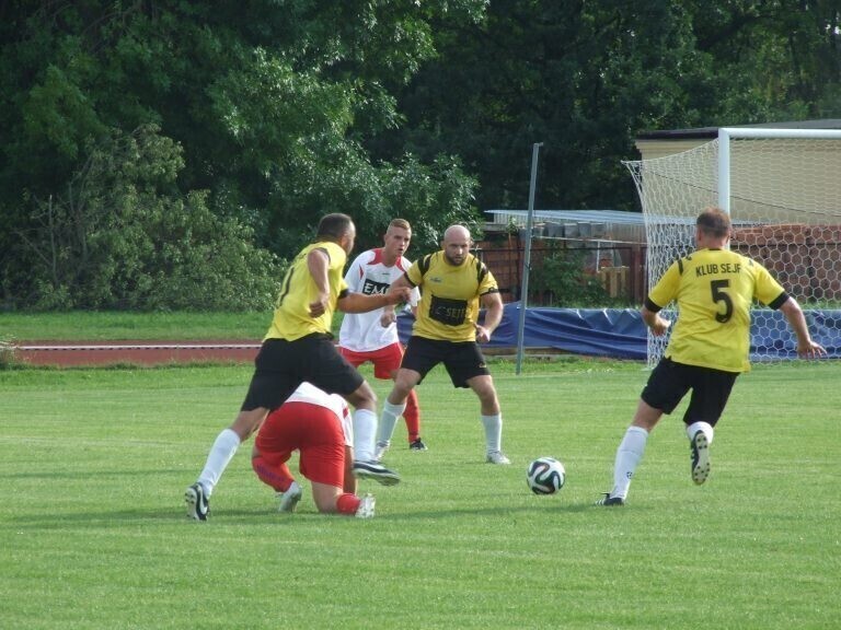 Piłkarskie emocje rosną