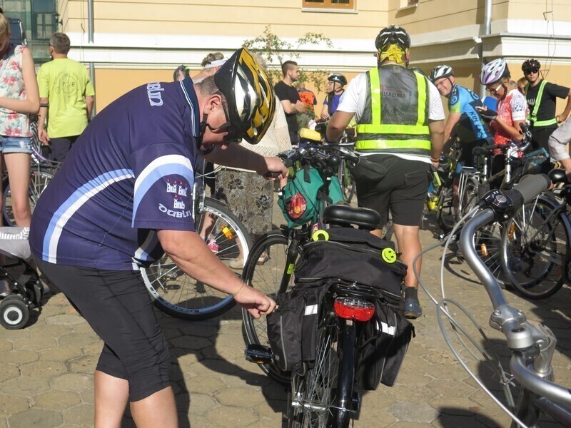 Zdjęcie 6: Kolejna pielgrzymka wyruszyła na Jasną Górę 