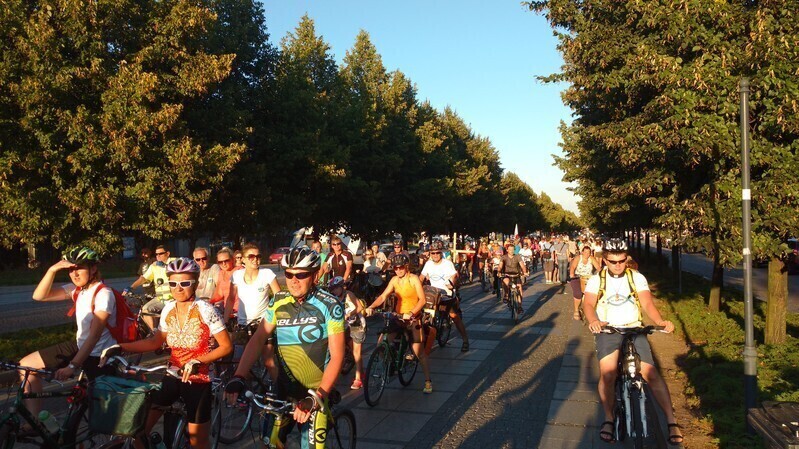 Zdjęcie 7: 11. Piotrkowska Pielgrzymka Rowerowa dotarła do Częstochowy 