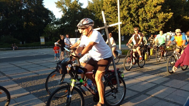 Zdjęcie 10: 11. Piotrkowska Pielgrzymka Rowerowa dotarła do Częstochowy 