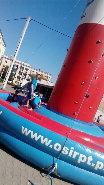 Zdjęcie 14: Festyn Rodzinny na osiedlu Piastowskim 