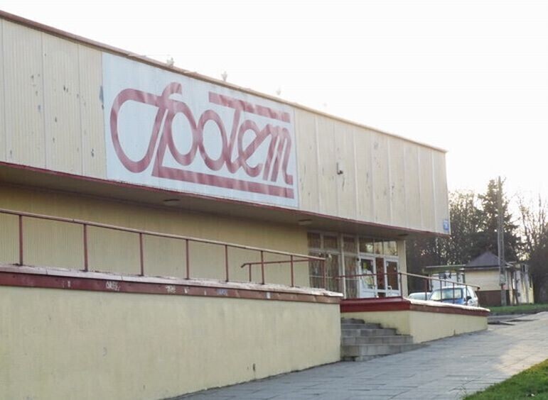 62-latek dostał w głowę Jackiem Danielsem