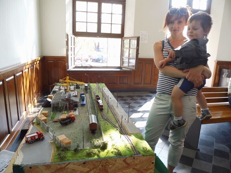 Zdjęcie 2: 170 lat temu do Piotrkowa wjechał pierwszy pociąg 