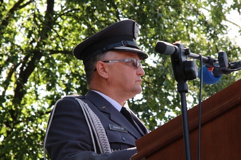 Zdjęcie 20: Minister Macierewicz na Górach Borowskich w gm. Wola Krzysztoporska 