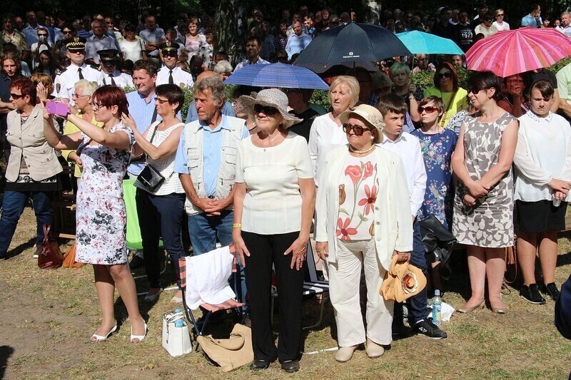 Zdjęcie 24: Minister Macierewicz na Górach Borowskich w gm. Wola Krzysztoporska 