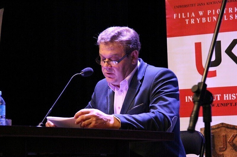 Zdjęcie 10: W Woli Krzysztoporskiej też czytali Sienkiewicza