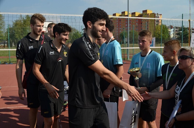 Zdjęcie 9: Gimnazjaliści z Przygłowa najlepsi