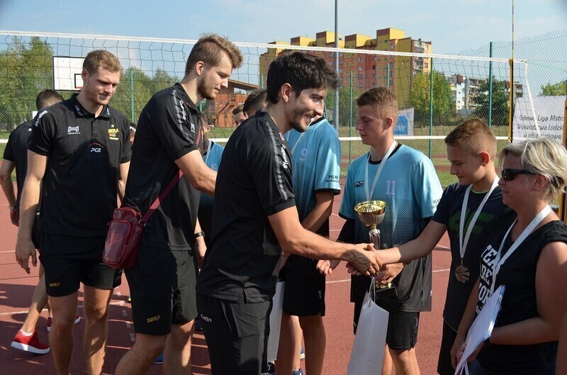 Zdjęcie 10: Gimnazjaliści z Przygłowa najlepsi