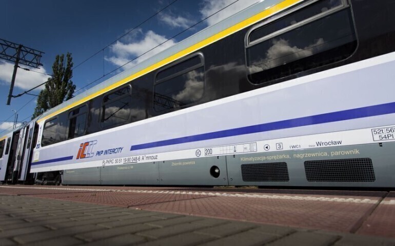 Stańczyk Jan Matejko a może Pomarańczarka Wybierz nazwy pociągów PKP Intercity