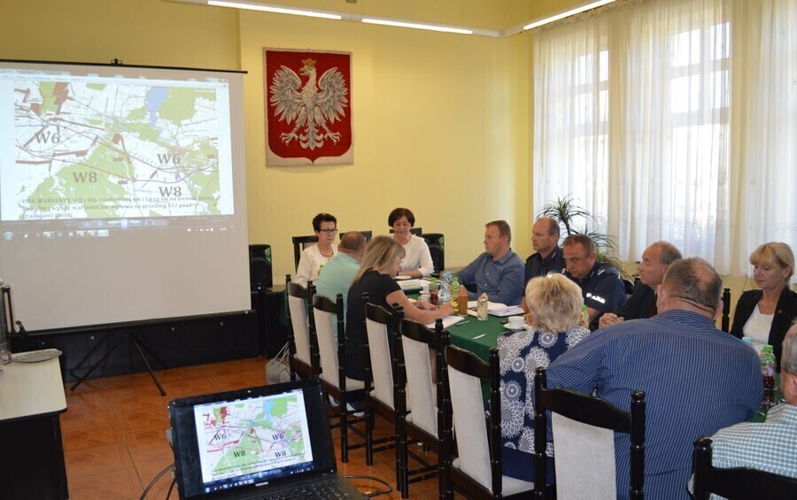 Spotkali się w sprawie korków i wypadków na DK12