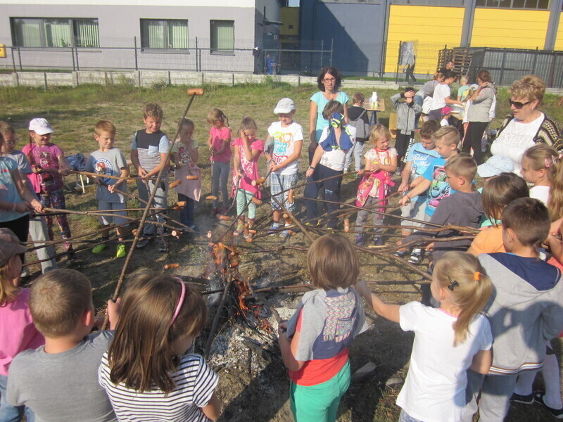 Zdjęcie 8: Sprzątanie  świata w Jarostach