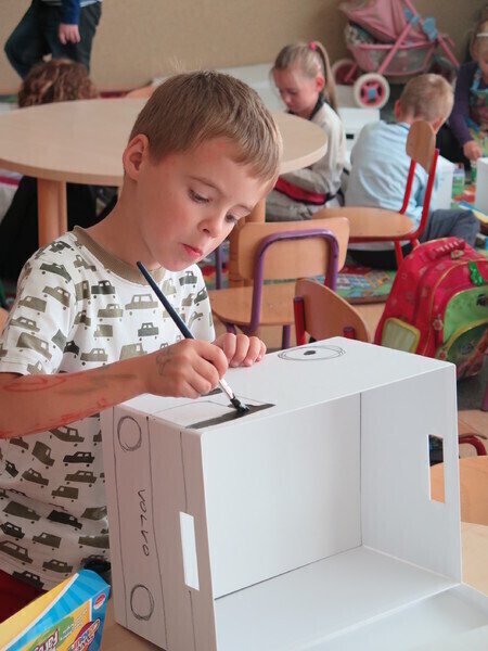 Mali projektanci w Jarostach