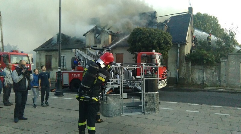 Zdjęcie 6: Pożar pustostanu przy Narutowicza