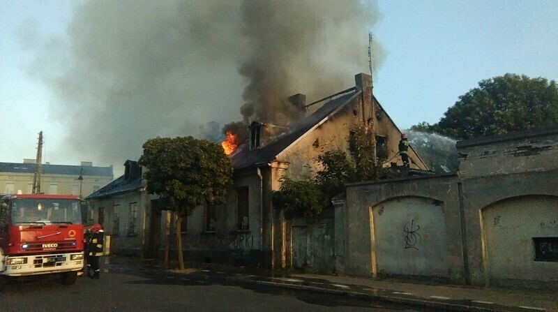 Zdjęcie 8: Pożar pustostanu przy Narutowicza