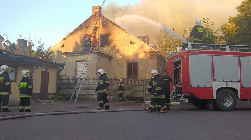 Zdjęcie 14: Pożar pustostanu przy Narutowicza