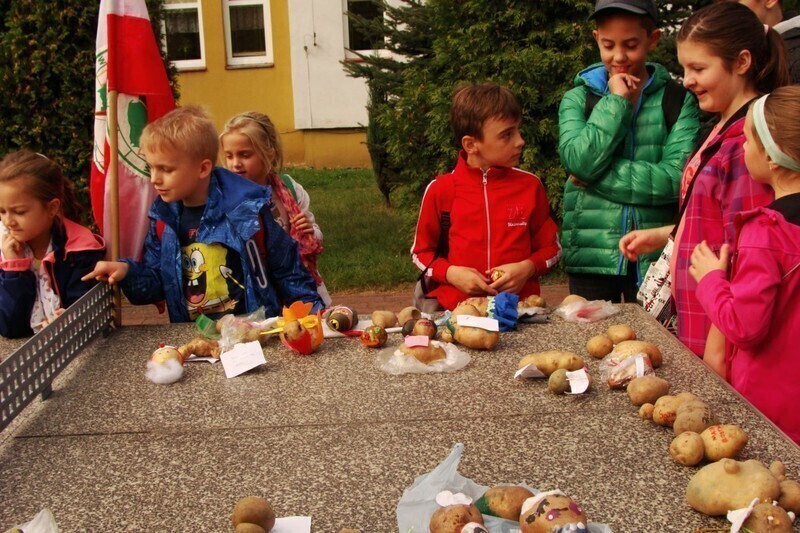 Zdjęcie 2: Kilkaset osób wzięło udział w Rajdzie prażonego ziemniaka 