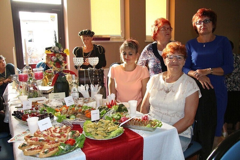 Zdjęcie 11: Smaki królowej Bony znów zagościły w Woli Krzysztoporskiej