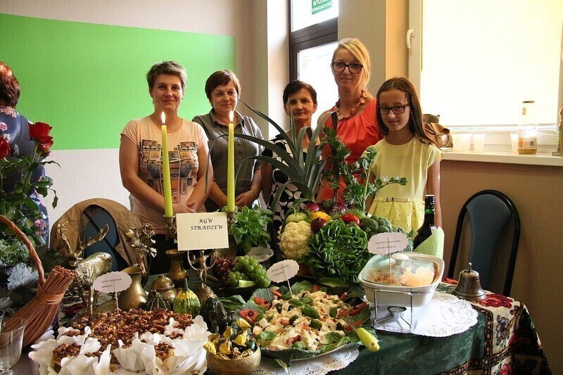 Zdjęcie 19: Smaki królowej Bony znów zagościły w Woli Krzysztoporskiej