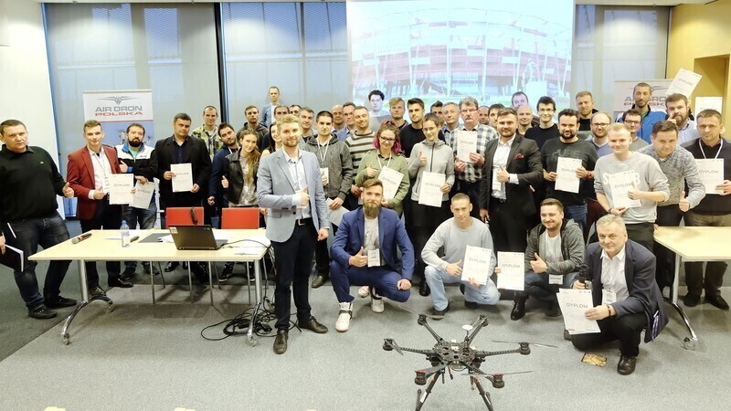 Zdjęcie 7: Wyjątkowe szkolenie uavo vlos / bvlos. Licencja na drona w Warszawie