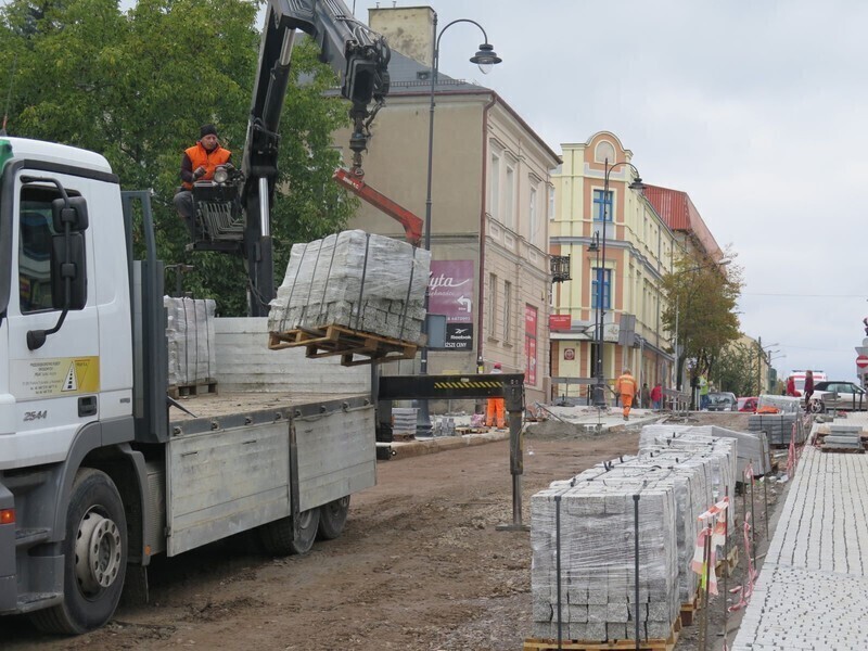 Zdjęcie 9: Zburzyli schody przy Sezamie