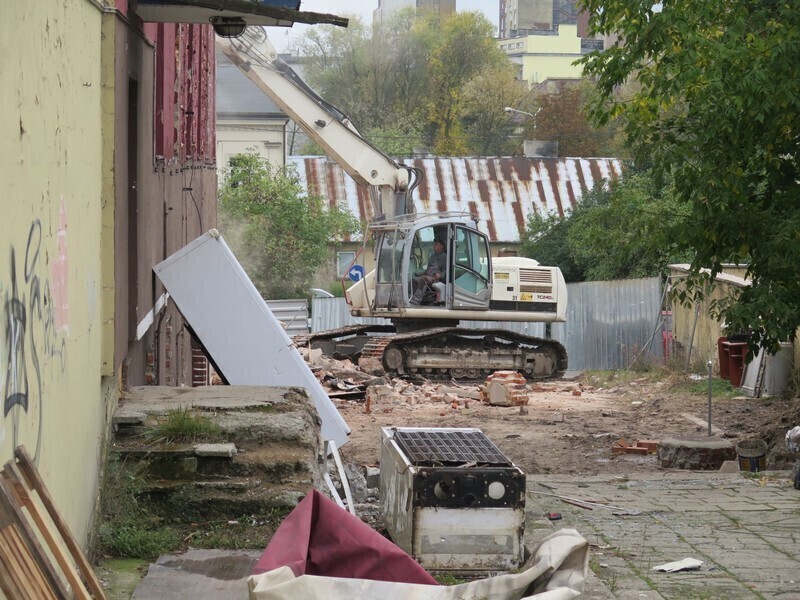 Zdjęcie 2: Rozbiórka Hawany rozpoczęta 