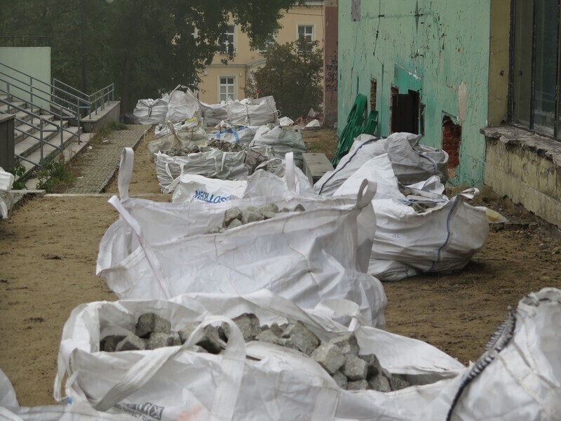 Zdjęcie 6: Rozbiórka Hawany rozpoczęta 